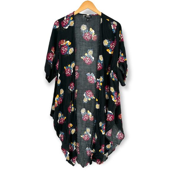 TORRID | Size 1X/2X | 100% Rayon Black Floral Shirttail Kimono Cardigan Duster - Picture 3 of 8